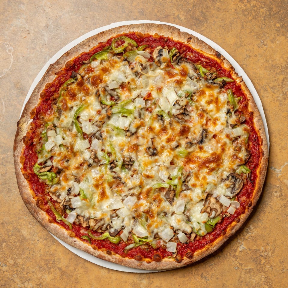 Deluxe Pizza.